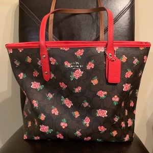 COACH PURSE PERFECT CONDITION!!!!!